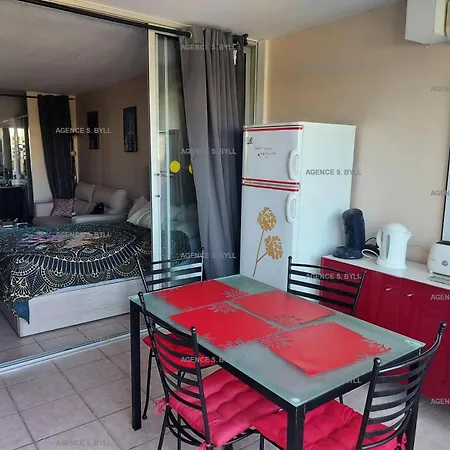 Heliopolis Batiment D - Pour 4 Personnes 564 - Naturiste Апартаменти